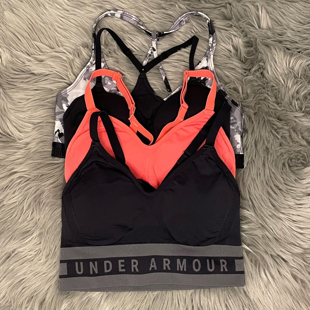 Under Armour Sports Bra Bundle Small
